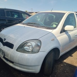 Toyota Vitz 2002