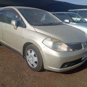 Nissan Tiida 2009